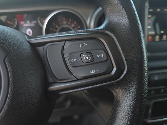 Used 2023 Jeep Wrangler SUV