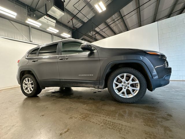2016 Jeep Cherokee Latitude Gray at Subaru and VW of Moon Township