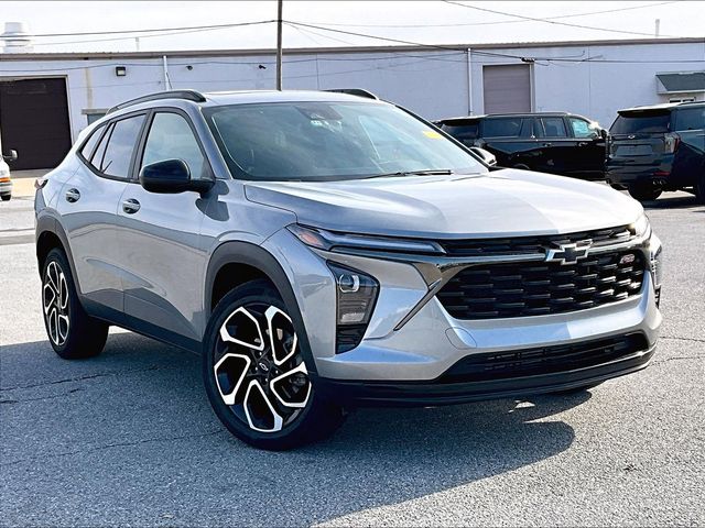 2024 Chevrolet Trax RS with 2RS FWD