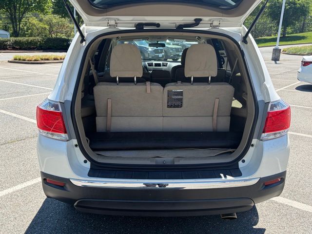 used 2012 Toyota Highlander car, priced at $15,993