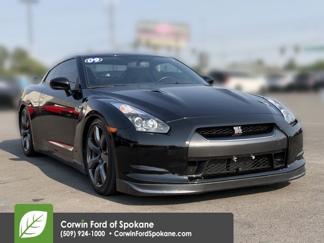 2009 Nissan GT-R Premium AWD