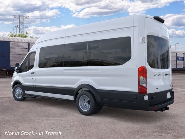 New 2026 Oxford White Ford XLT image 4