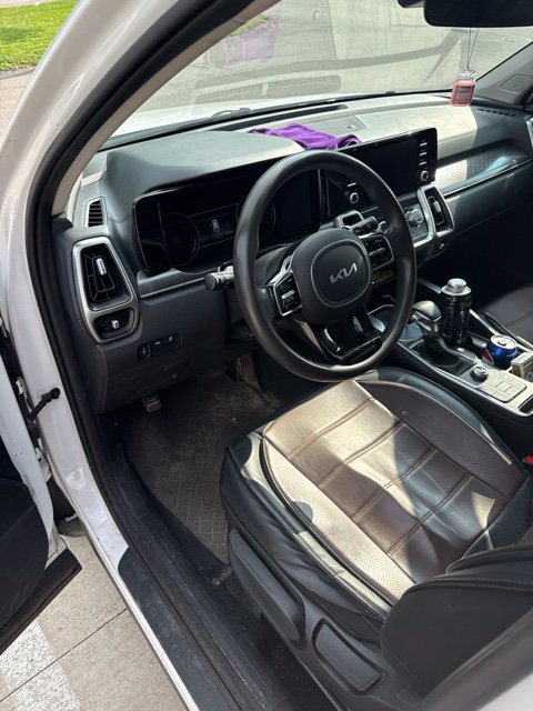 2022 Kia Sorento LX White at South Hills Kia