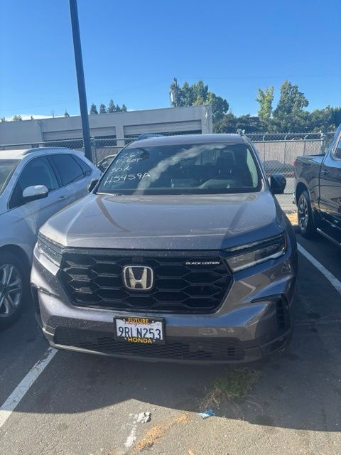 Gray (Modern Steel Metallic) 2025 Honda Pilot SUV / Crossover All-Wheel Drive Automatic