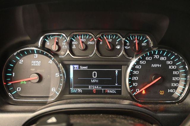 Used 2018 White Chevrolet LT image 17
