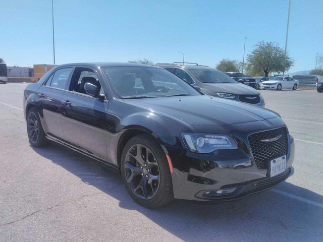 2022 Chrysler 300 S 3