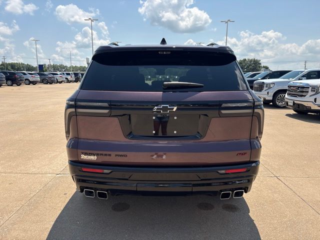 Used 2024 Chevrolet Traverse SUV