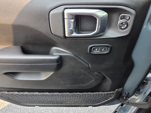 Used 2024 Jeep Wrangler SUV