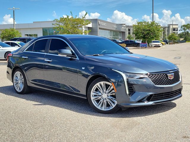 2025 Cadillac CT4 Deep Space Metallic Sedán Tracción trasera 8 velocidades Automática