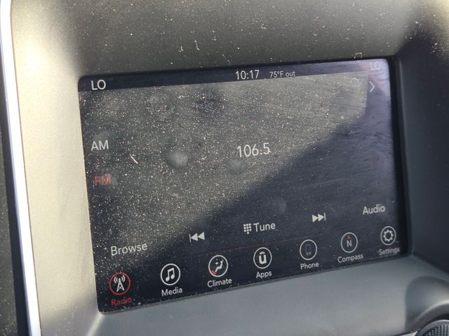 Used 2020 White Dodge Police image 19