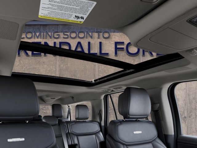 New 2027 Gray Ford Platinum image 22