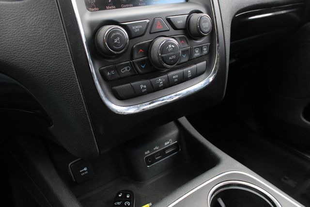 Used 2015 Gray Dodge Citadel image 17