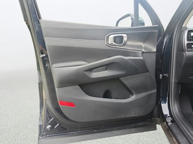 Used 2023 Kia Sorento Hybrid SUV