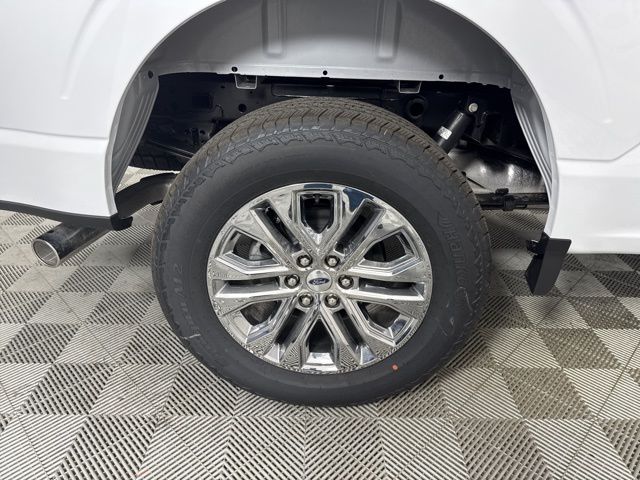 2025 Oxford White Ford F-150 XLT 4X4 Truck