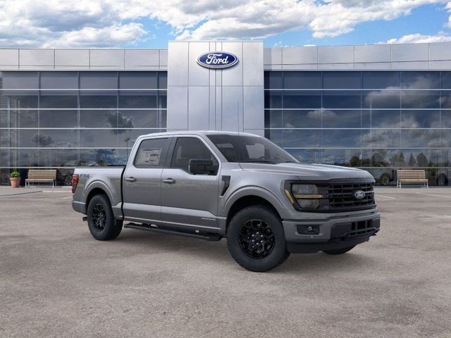 New 2026 Carbonized Gray Metallic Ford XLT image 7