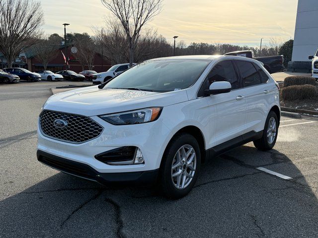 2023 Ford Edge SEL photo