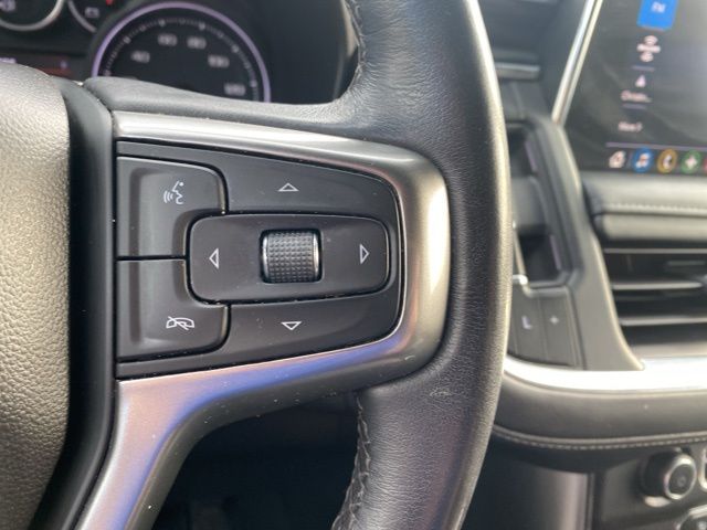 2021 Chevrolet Suburban LS photo