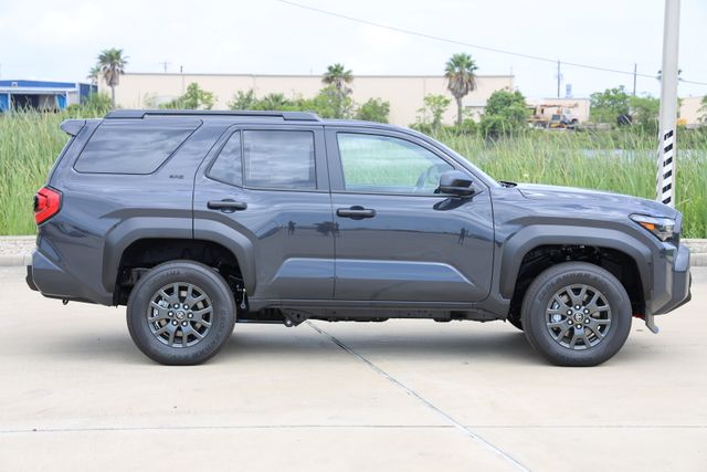 2026 Toyota 4Runner SR5 - 3