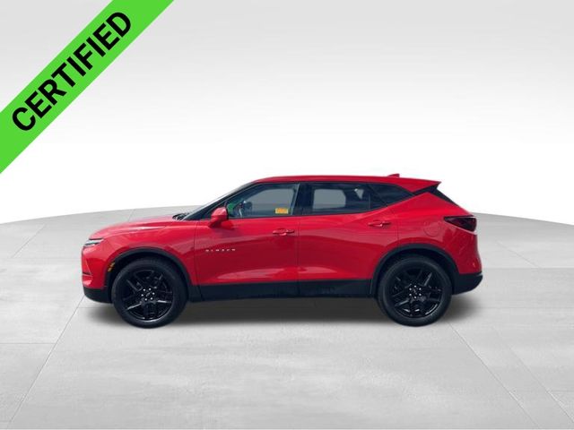 View vehicle photo 3