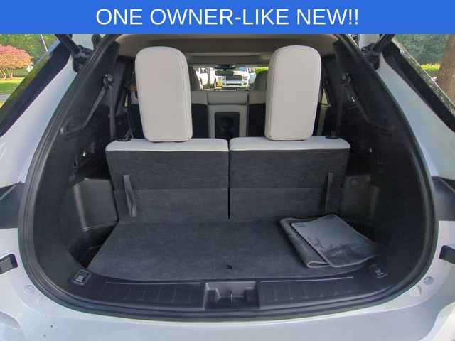 Used 2025 White Mitsubishi SEL image 36