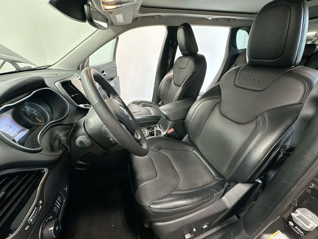 2022 Jeep Cherokee Limited Gray at South Hills Kia