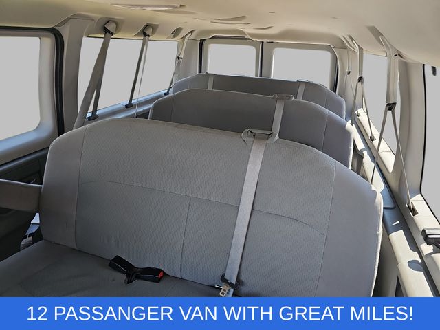 Used 2010 White Ford XLT image 9