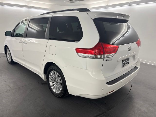2012 Toyota Sienna XLE