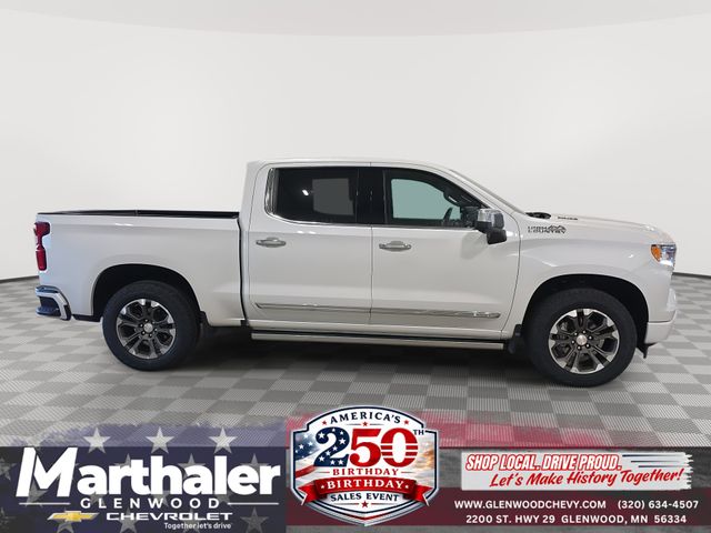 White (Iridescent Pearl Tricoat) 2023 Chevrolet Silverado 1500 Pickup Truck Four-Wheel Drive Automatic