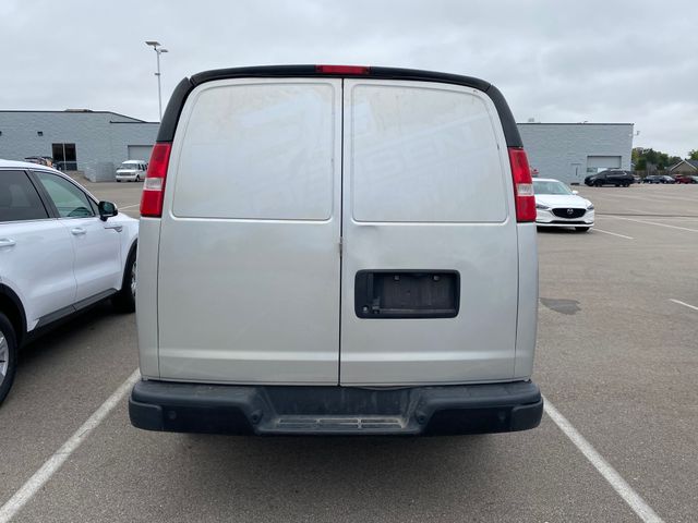 2018 GMC Savana 2500 Work Van 4