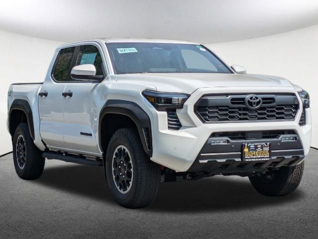 2024 Toyota Tacoma TRD Off-Road 2