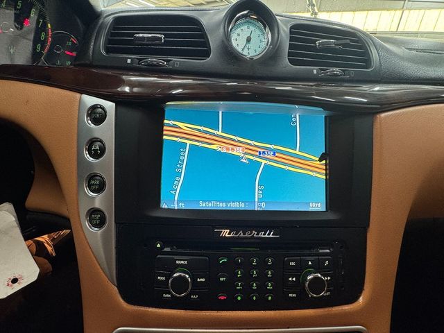 2010 Maserati GranTurismo thumbnail 21