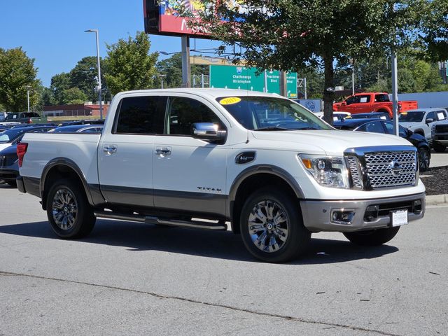 2017 Nissan Titan Platinum Reserve Crew Cab 4WD
