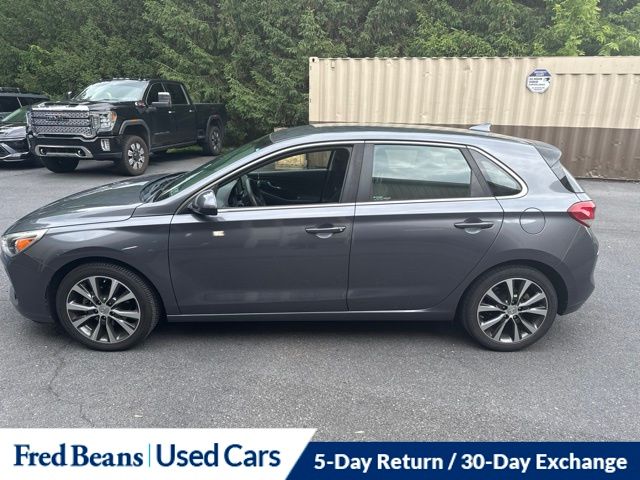 Summit White 2019 Hyundai Elantra GT Hatchback Front-Wheel Drive 6-Speed Automatic