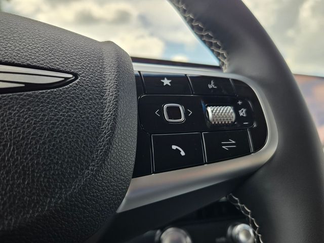 2027 Genesis Gv70