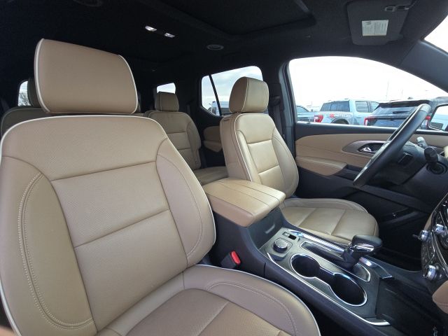 2023 Chevrolet Traverse Premier:45621A