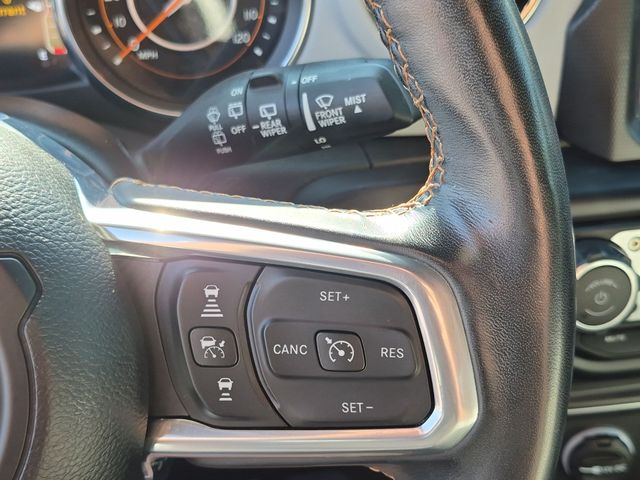 Used 2022 Silver Jeep Unlimited Sahara High Altitude image 17