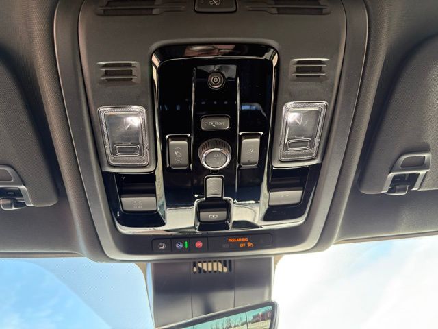 2026 GMC Yukon 4WD Denali