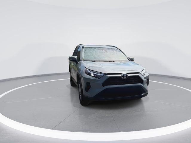 Used 2023 Green Toyota XLE image 2