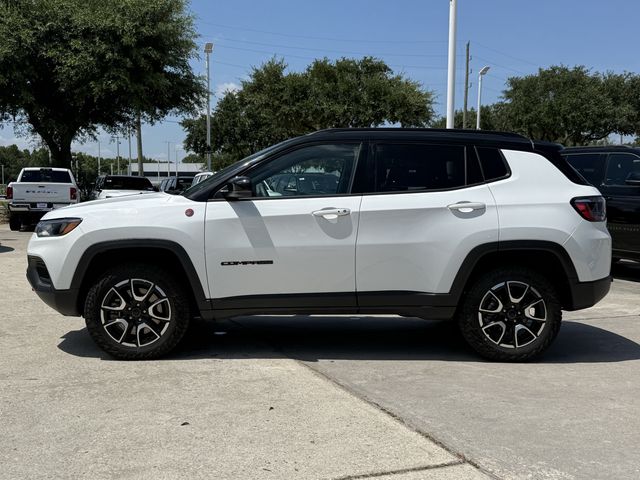 2025 Jeep Compass Trailhawk - 7
