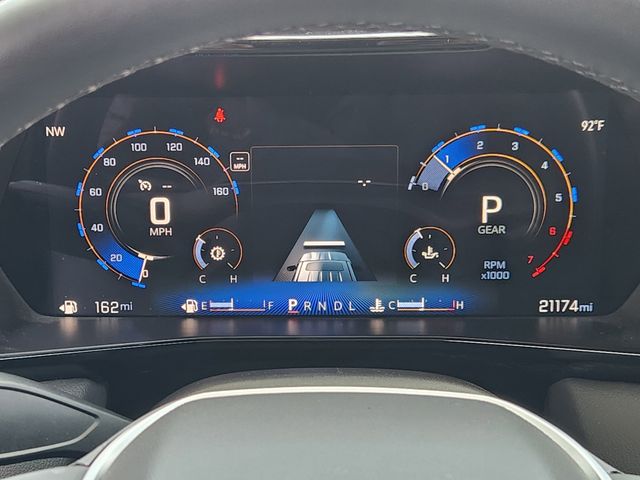 2024 Chevrolet Colorado LT photo 10