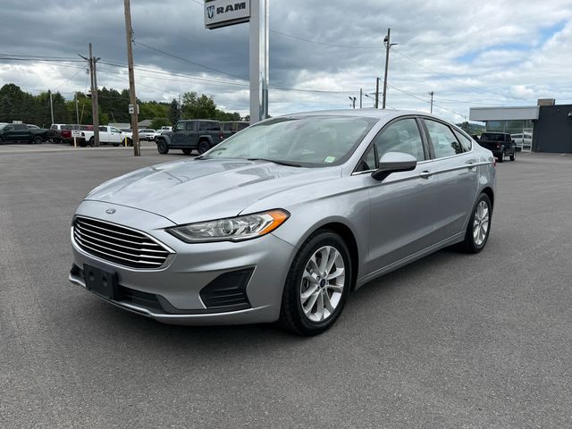 Silver Metallic 2020 Ford Fusion Sedan Front-Wheel Drive 6-Speed Automatic