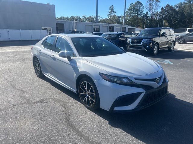 2023 Toyota Camry SE 8