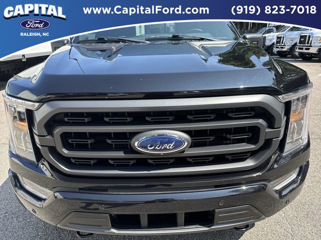 Used 2023 Black Ford XLT image 10