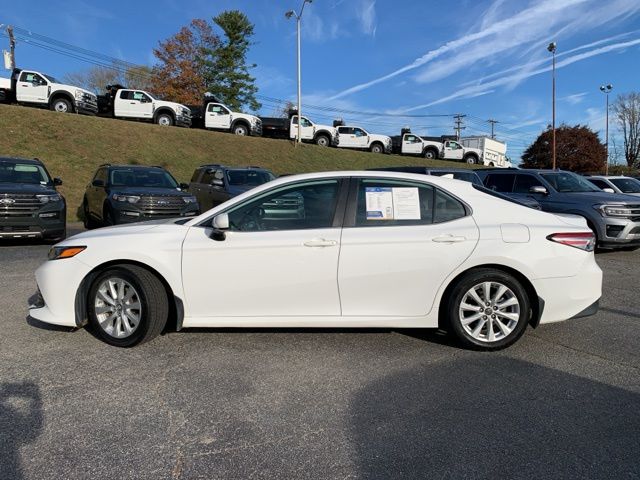 2019 Toyota Camry LE 2