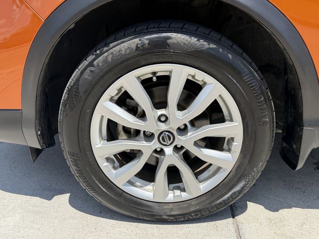 2022 Nissan Rogue Sport SV Orange at Emmons Autoplex