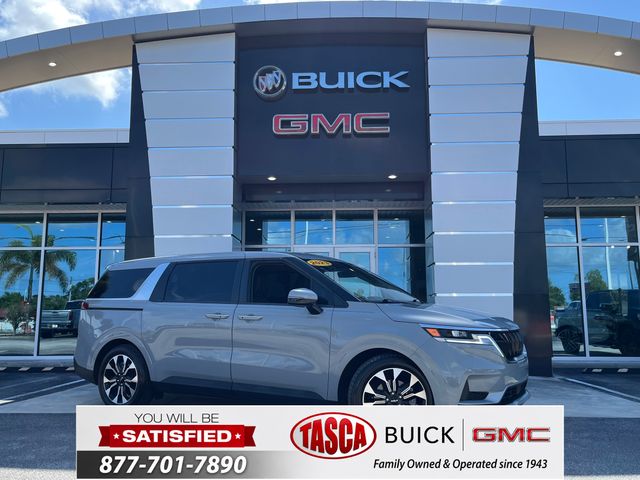 Ceramic Silver 2023 Kia Carnival Minivan Front-Wheel Drive 8-Speed Automatic