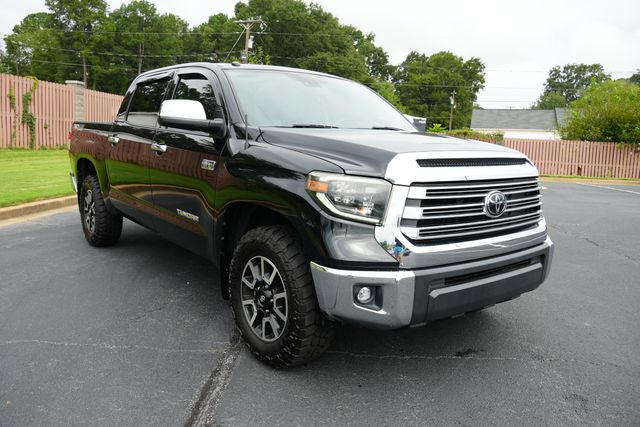 Midnight Black Metallic 2019 Toyota Tundra Pickup Truck Four-Wheel Drive 6-Speed Automatic
