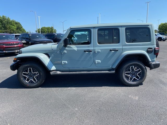 2024 Jeep Wrangler Sahara 8