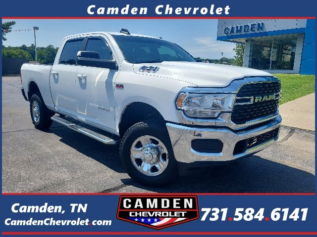 Bright White Clearcoat 2022 RAM 2500 Pickup Truck Four-Wheel Drive 8-Speed Automatic