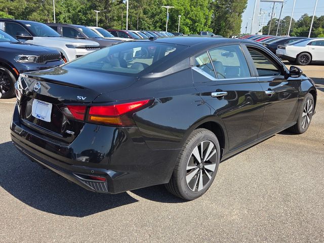 2022 Nissan Altima SV - Photo 12